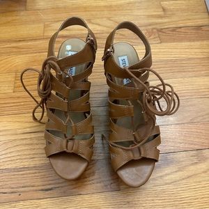 Steve Madden Kenway Brown Wedges Size 7.5